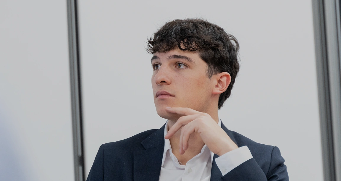 estudiante-advantere